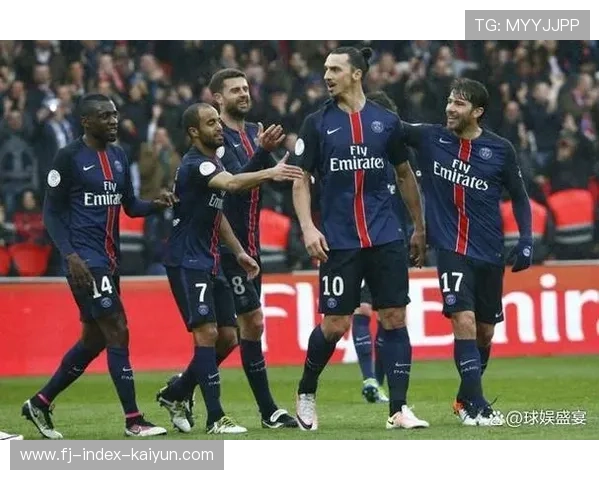 巴黎圣日耳曼五名球员入选年度最佳阵容